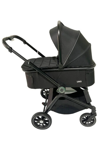 עגלה לתינוק משולבת רומא Roma מבית EASY BABY עגלה מפוארת עם קיפול קל ומהיר עגלה כוללת סל שכיבה וטיולון ללא כיסוי רגליים לאמבטיה!
