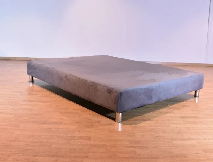 בסיס למיטה זוגית מרופד אפשרי בכל מידה ובמגוון צבעים