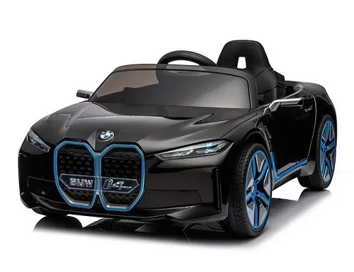מכונית חשמלית לילדים דגם BMW i4 12 V